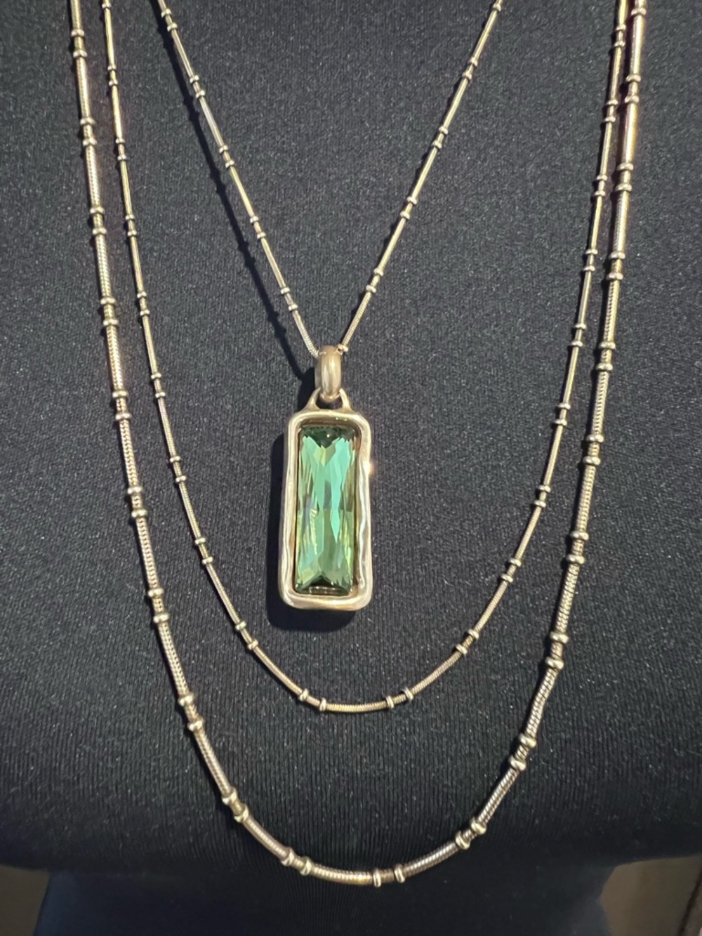 UNO de 50 Silver Necklace with Green Rectangular Crystal Pendant